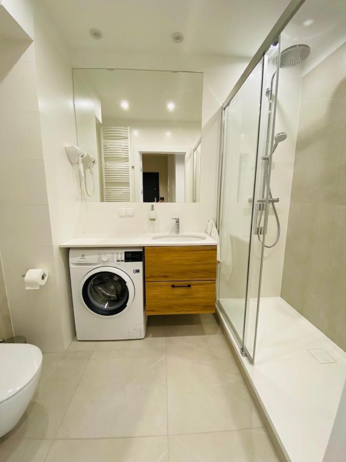 Apartamenty S&S Chlebova Gdansk Z Widokiem Na Rzeke Motlawe, Stare Miasto Ngoại thất bức ảnh