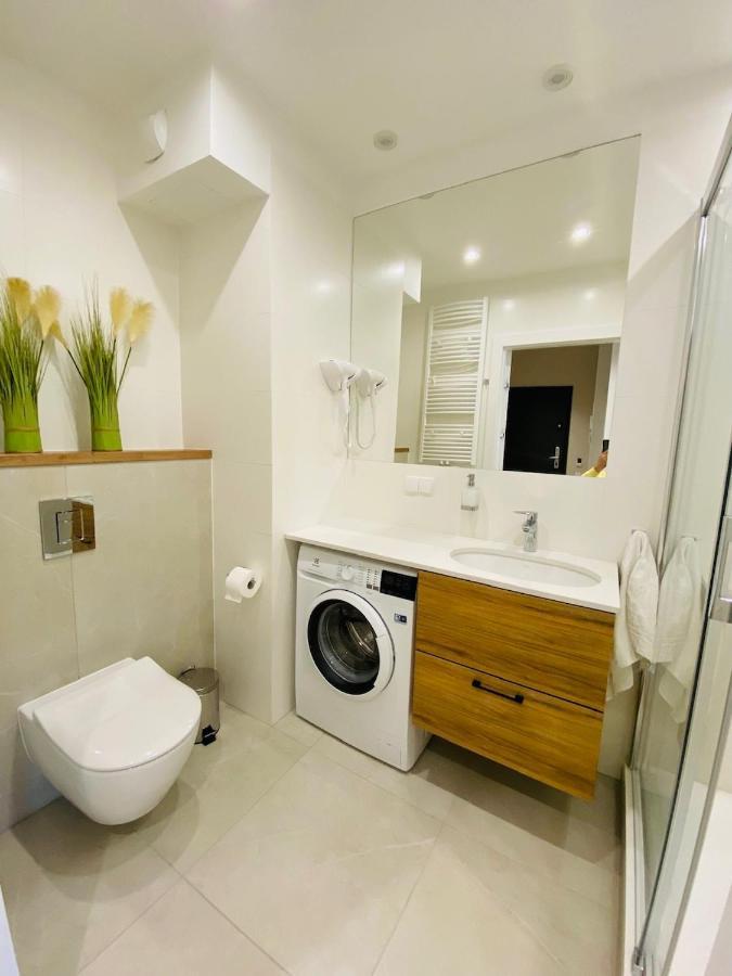 Apartamenty S&S Chlebova Gdansk Z Widokiem Na Rzeke Motlawe, Stare Miasto Ngoại thất bức ảnh