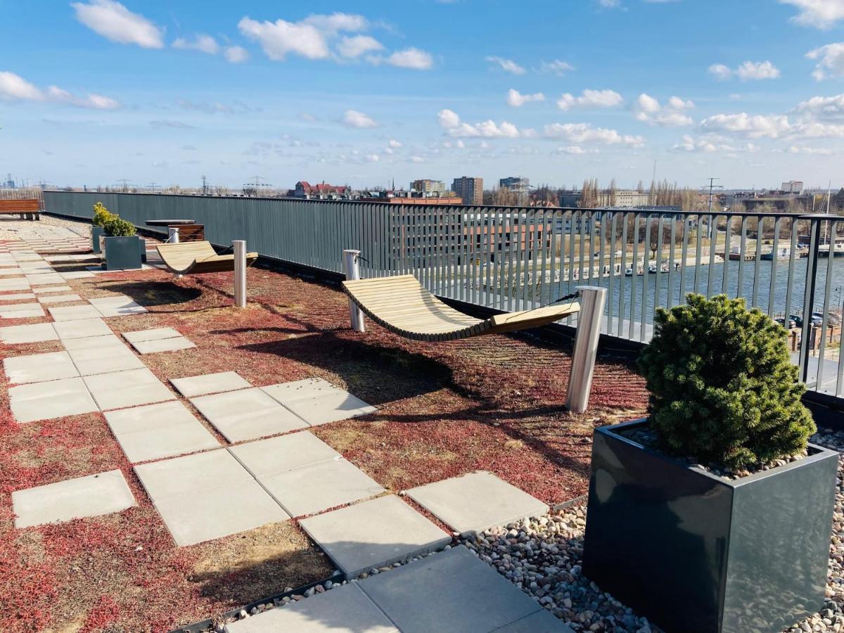 Apartamenty S&S Chlebova Gdansk Z Widokiem Na Rzeke Motlawe, Stare Miasto Ngoại thất bức ảnh