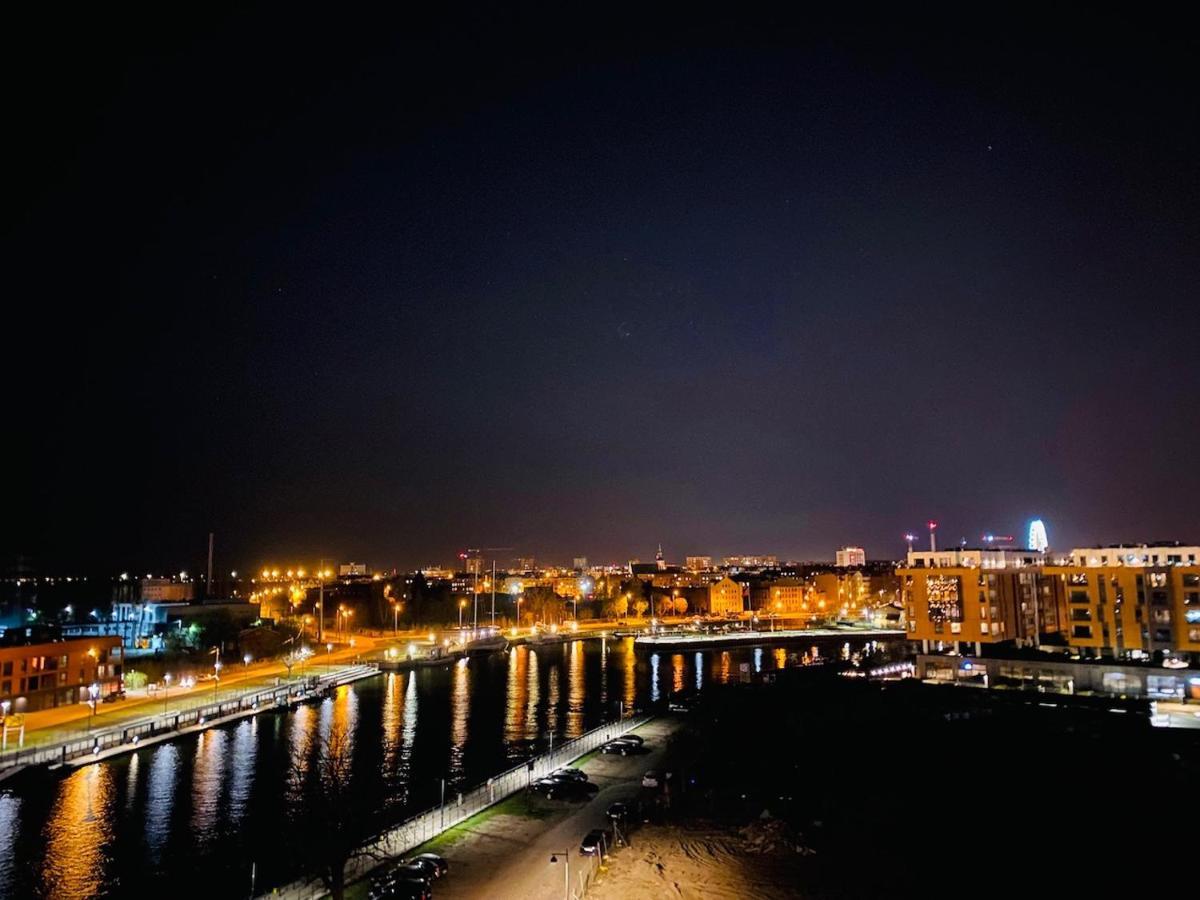 Apartamenty S&S Chlebova Gdansk Z Widokiem Na Rzeke Motlawe, Stare Miasto Ngoại thất bức ảnh