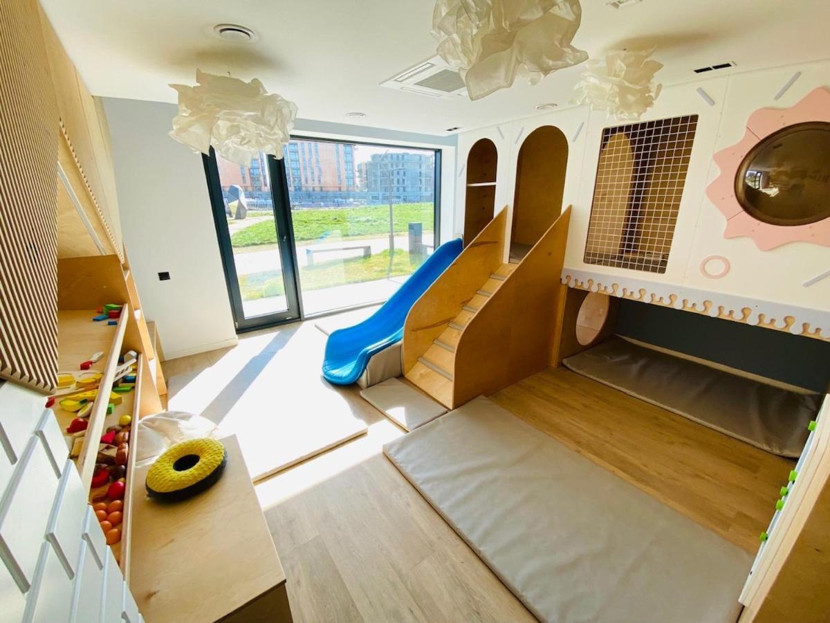 Apartamenty S&S Chlebova Gdansk Z Widokiem Na Rzeke Motlawe, Stare Miasto Ngoại thất bức ảnh
