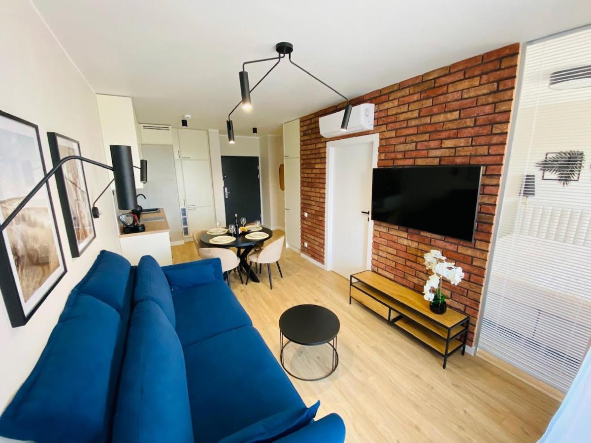 Apartamenty S&S Chlebova Gdansk Z Widokiem Na Rzeke Motlawe, Stare Miasto Ngoại thất bức ảnh
